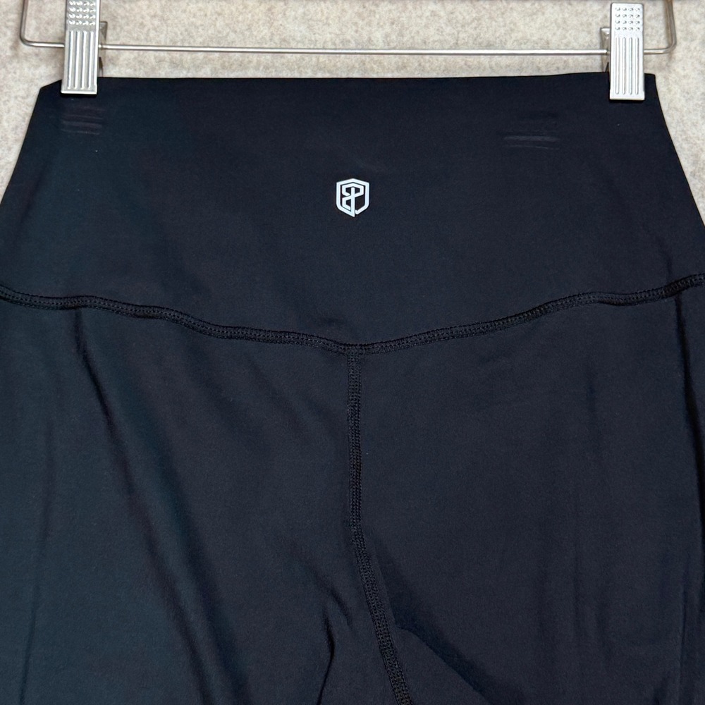 Born Primitive Leggings Womens L Black Cropped Leggings Athleisure Activewear - Picture 4 of 8
